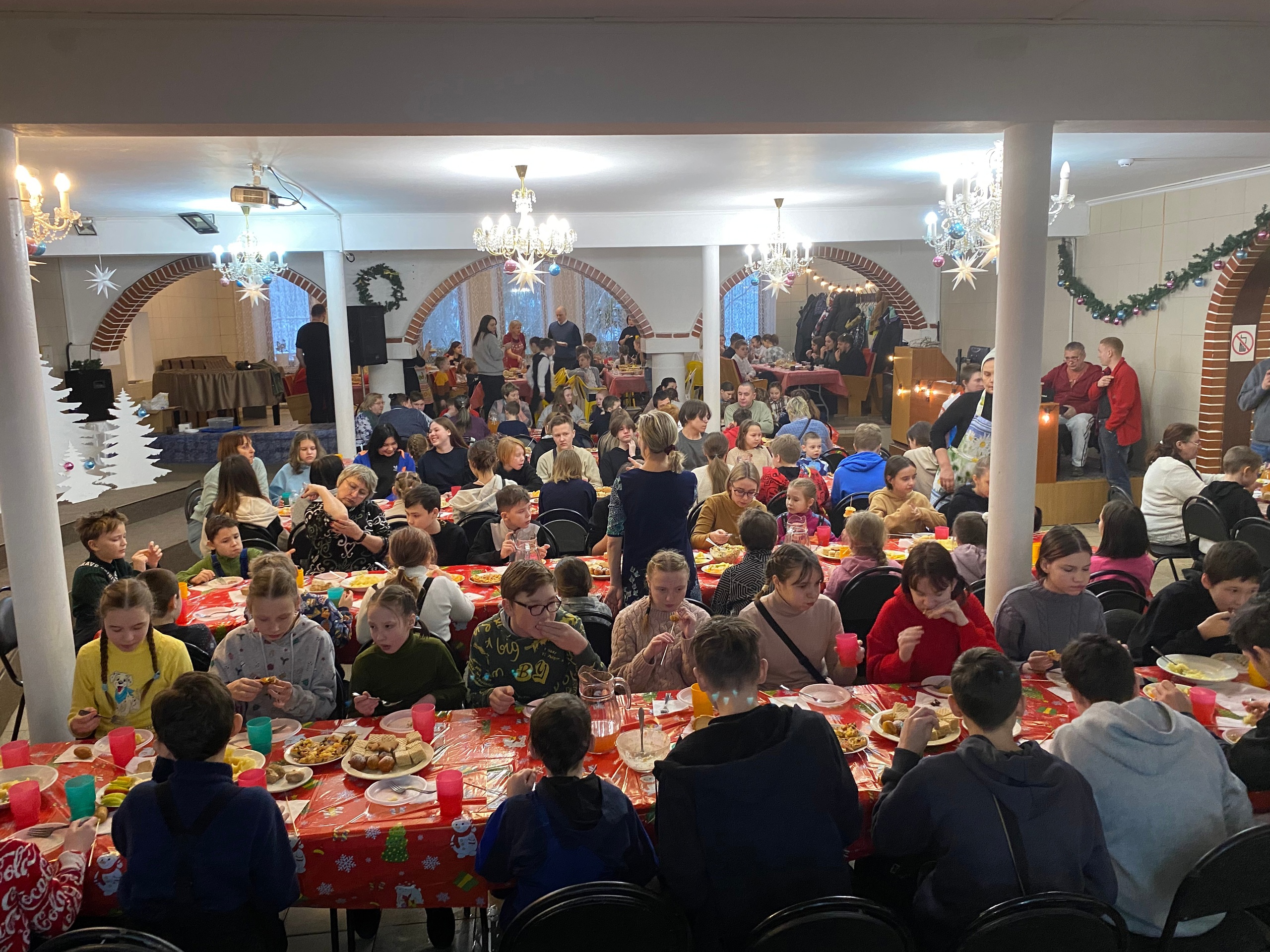 Благотворительный вечер "Тепло Рождества" прошел в Сыктывкаре