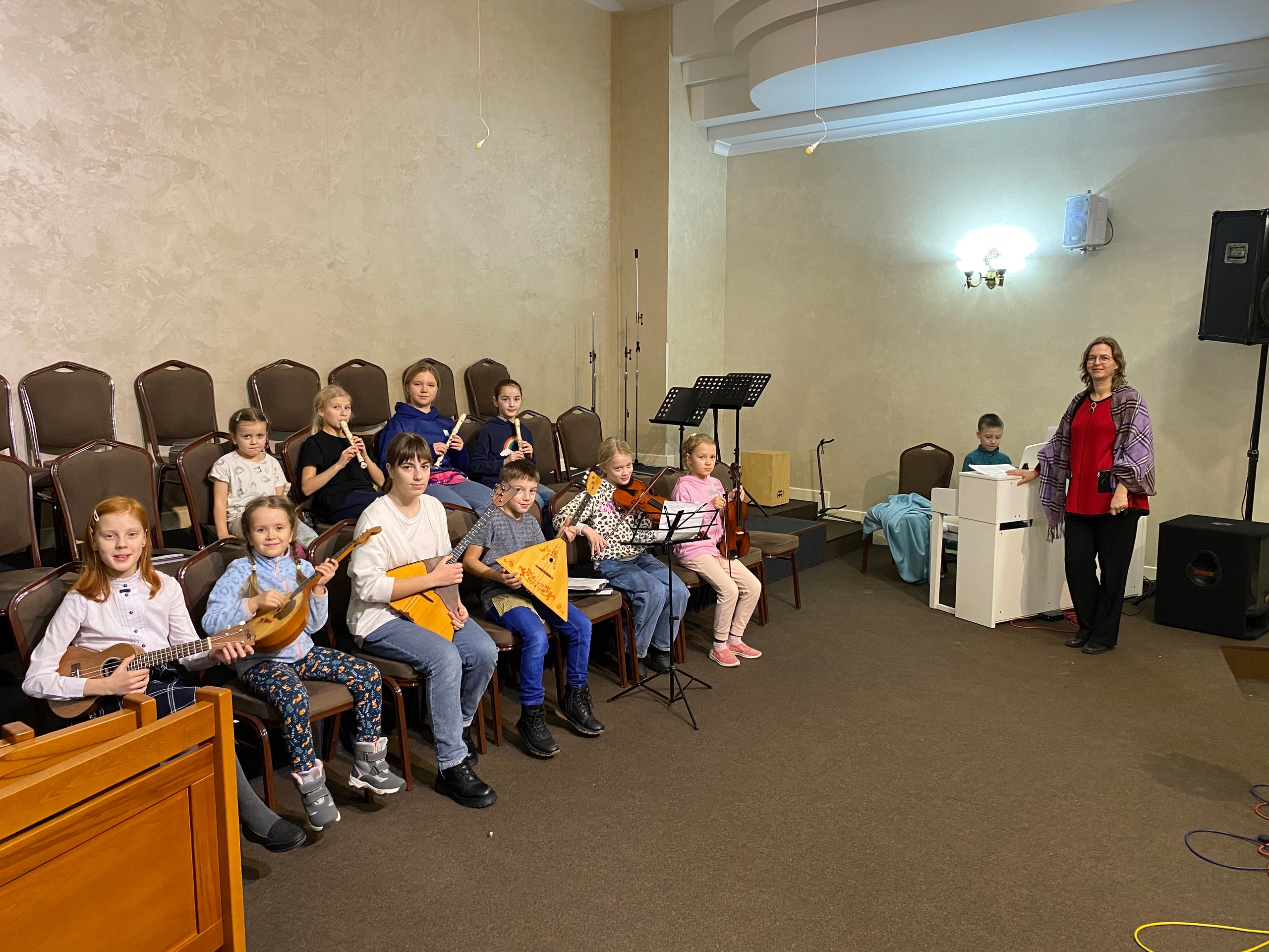 Детский струнный оркестр развивается  в церкви г. Сыктывкара 