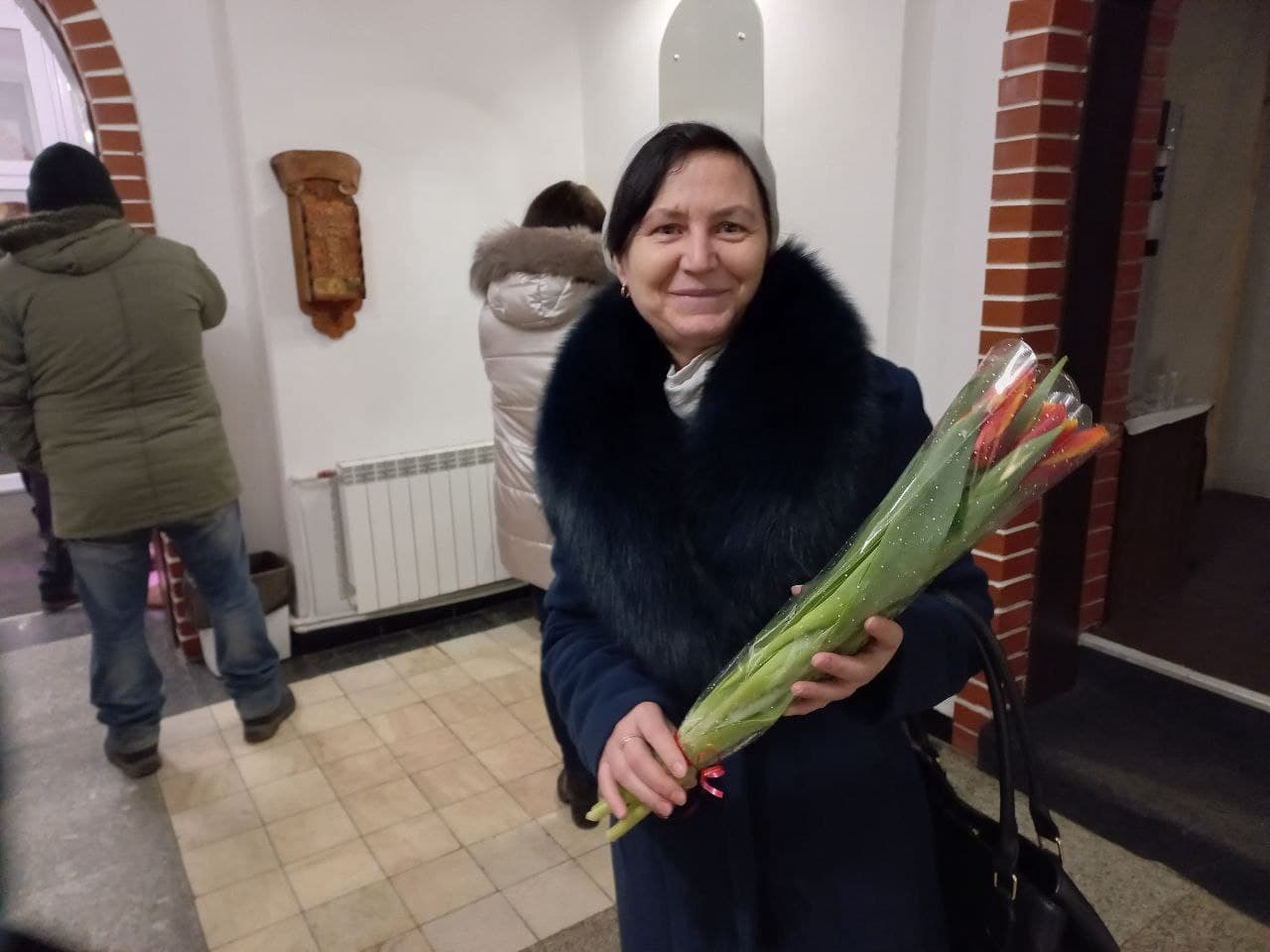 Братья предприниматели поздравили сестер церкви в Сыктывкаре 