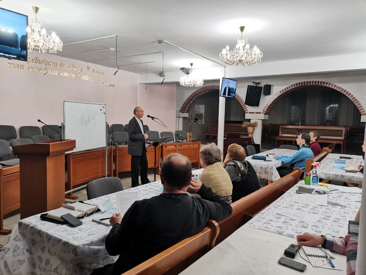 В сыктывкаре прошли семинары по истории христианства